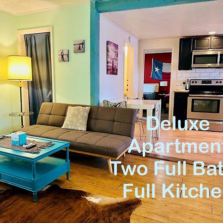 Hotel Kitsmiller On Main Fredericksburg Dış mekan fotoğraf